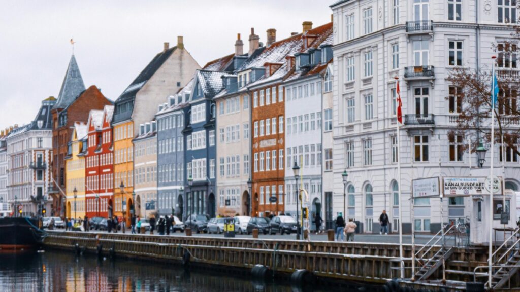 Uburyo Abakora TikTok bo mu Rwanda Bafatanya n’Abamamaza bo Norway mu 2025