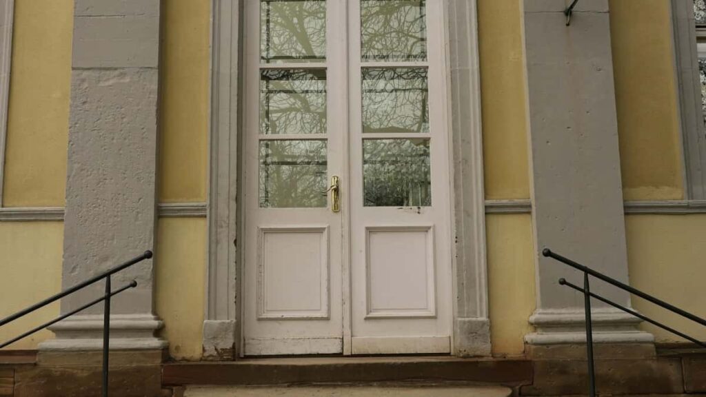 Ibiciro bya Kwamamaza kuri Facebook mu Burundi 2025 Rwanda