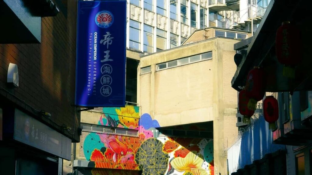 2025 China Facebook Advertising Rate Card Rwanda Market Guide