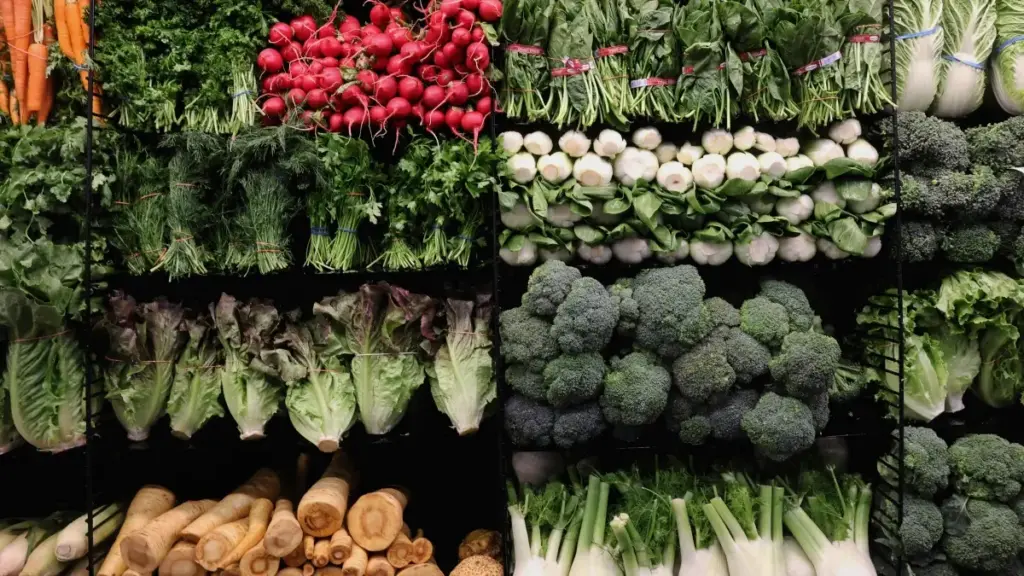 Uko abacuruzi b'i Rwanda bashobora kubona no gukorana na creators bo muri Chile ku Lazada kugirango bakore ama-review y’amashusho — intambwe ku yindi, aho kubashaka, ibiciro, n'ibyiza byo gukurura abakiriya.