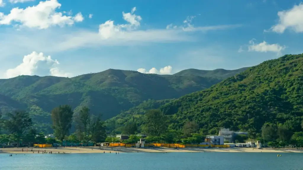 Uburyo bwimbitse kandi bwa Rwandan advertiser bwo kubona WeChat creators mu Bwongereza, gukurikirana engagement, no gutegura campaigns zifite impact — hamwe n'amayeri y'uko Meta APIs na BaoLiba bishobora kugufasha.