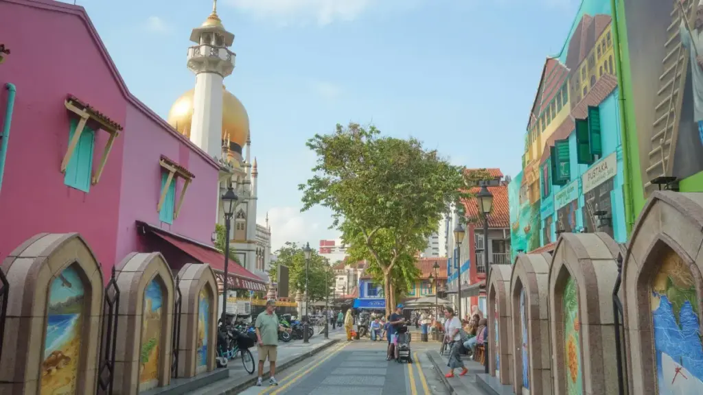 Uko abamamaza bo mu Rwanda bashobora kubona no gukorana n’abakora livestream bo muri Tanzania (Line creators), uko babatora, gukoresha AI mu gutuma ubutumwa bugera neza, n’uburyo bwo gupima ibyavuyemo.