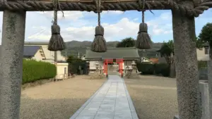 Uburyo bwimbitse bwo kugera ku maband ya Peru ukoresheje Pinterest, guhindura ibyo ukora mu bikorwa bifatika by'abafana, hamwe n'amayeri y'umuco n'ubucuruzi.